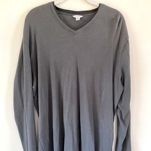 Calvin Kline long sleeve, v-neck